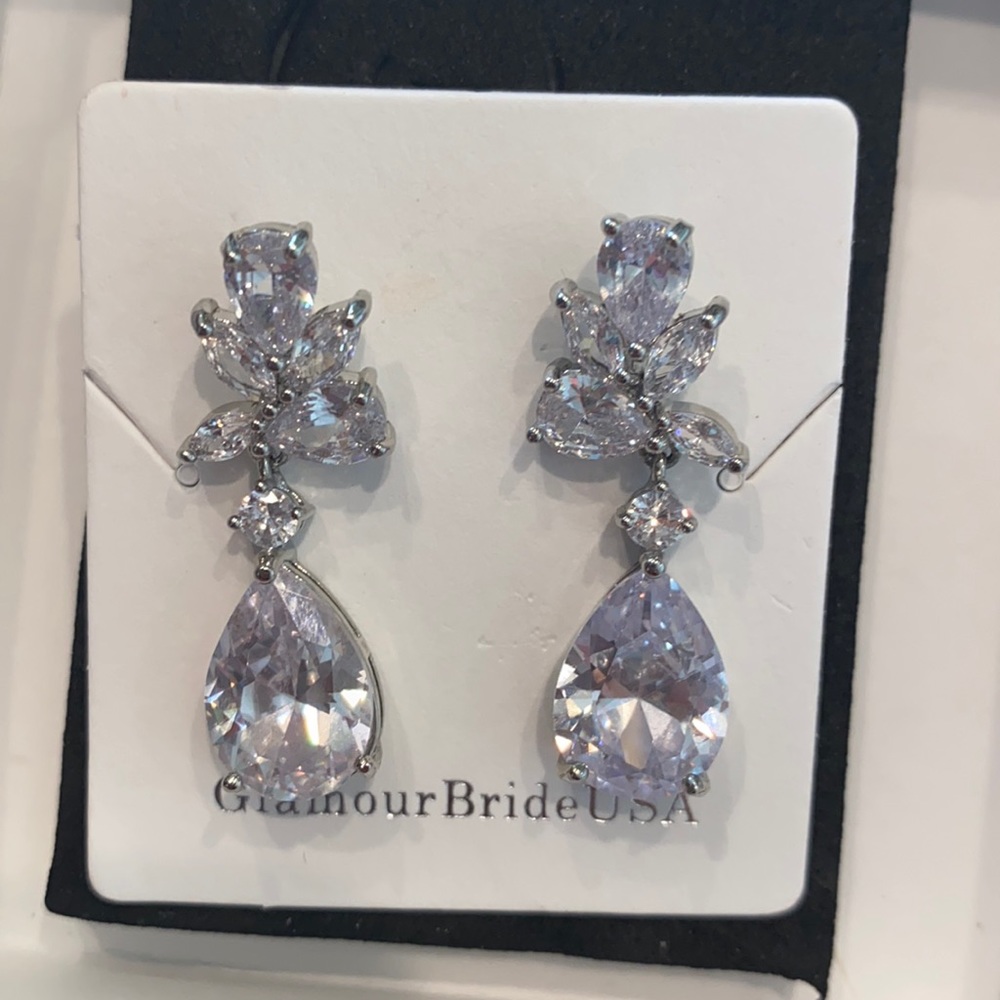 GlamourBride Swarovski Crystal Earrings